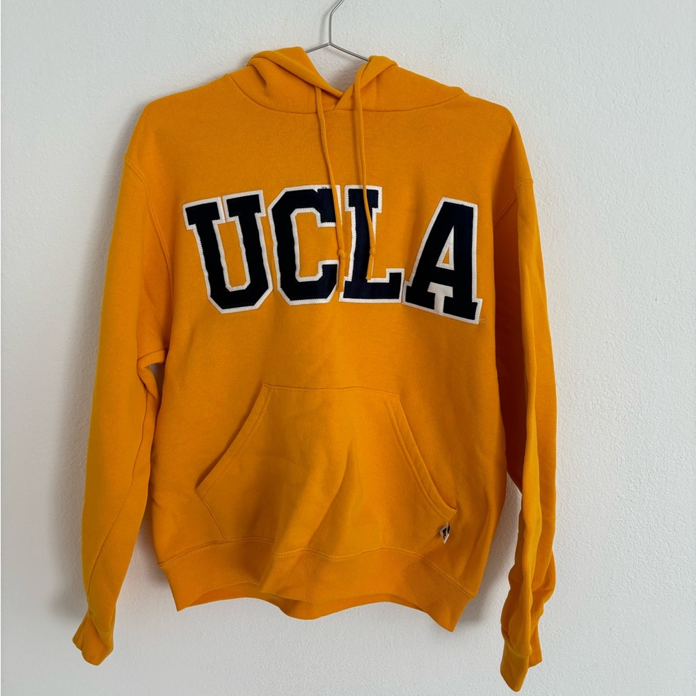 UCLA Yellow Sweater Hoodie/Jumper